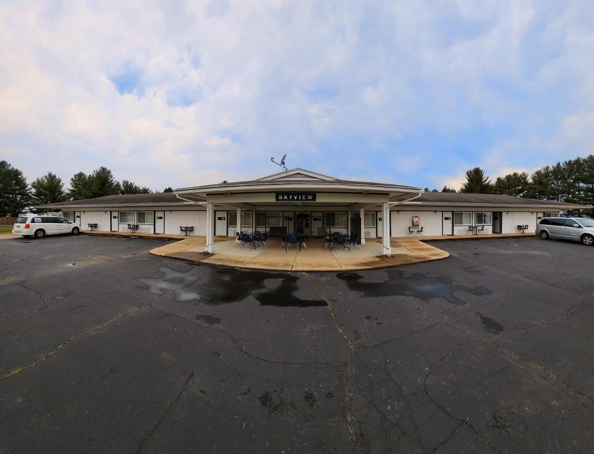 Skyview Motel - Prairie Du Sac Экстерьер фото
